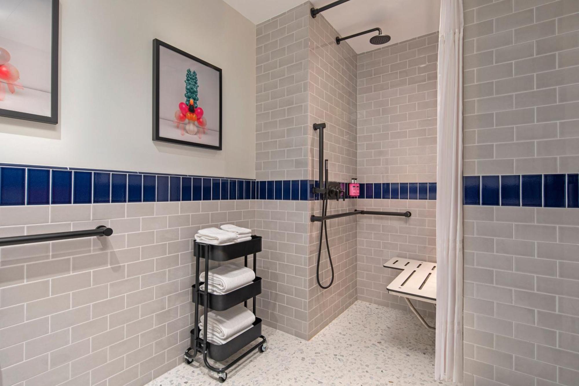 Moxy Nyc Lower East Side New York Ngoại thất bức ảnh